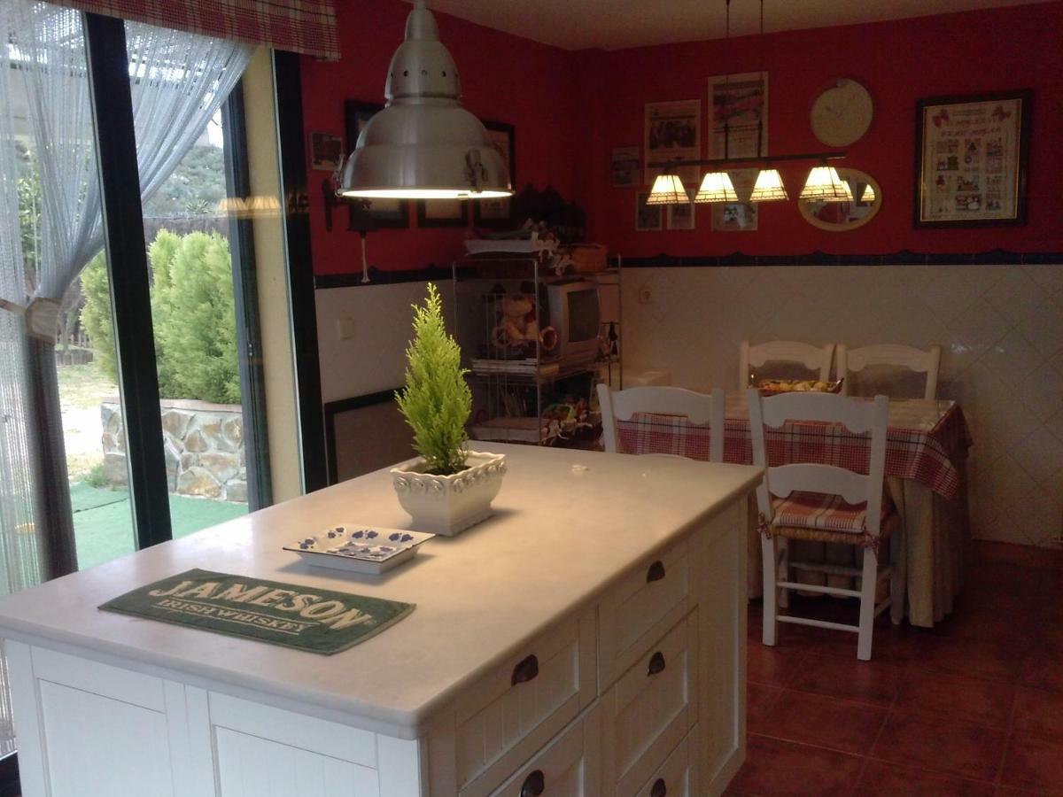 فيلا Casa Encantadora Con Piscina Privada Y Chimenea Las Jaras المظهر الخارجي الصورة